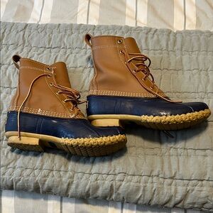 LL Bean Boots, women’s size 7, Navy, brown